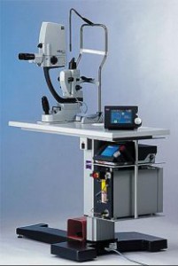 Zeiss Laser für Yag – Kapsulotomie und Argon – Lasertherapie der Netzhaut